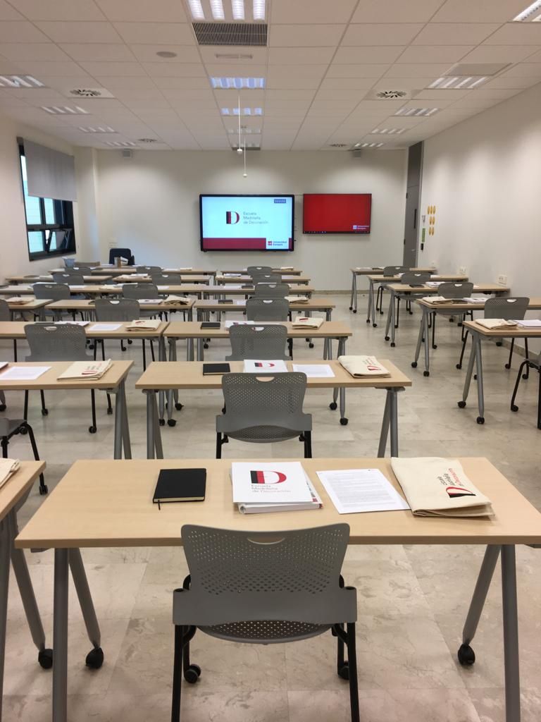 Salle de classe moderne en Espagne